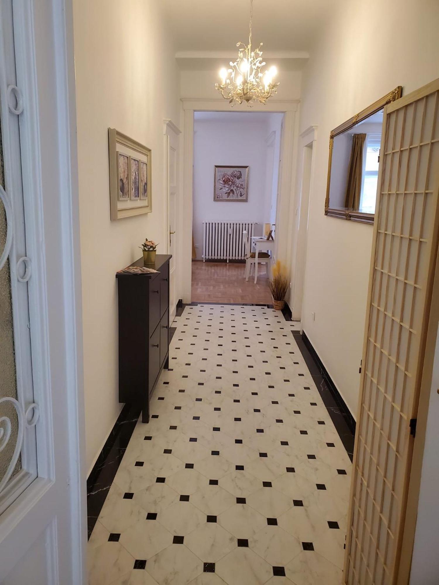 Apartament 2 Near Castle District